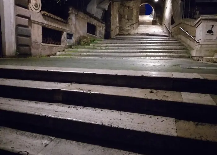 A In 4* Roma